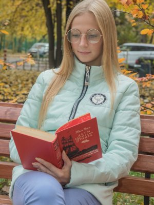 Подруга моя, а давай попробуем лесби секс с вибратором нашей однокурсницы