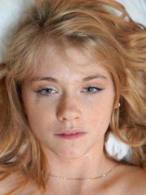 За такой беспорядок придется оттрахать тебя в тугую писечку