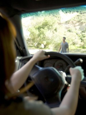 Плохой парень трахает в киску девушку шерифа при задержании