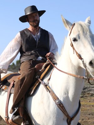 Охотник за головами трахает большим членом красивую черную рабыню