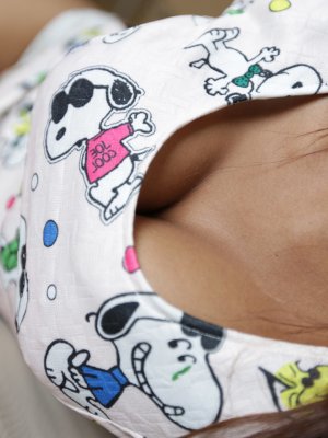 Кончает в волосатую пизду красивой тайской девушки