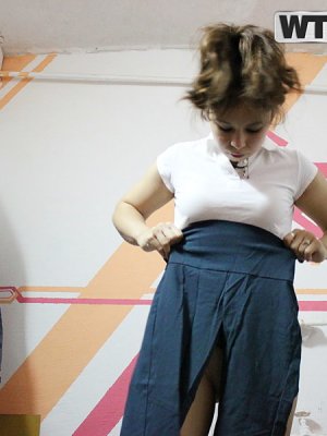 Русская девушка с пышной задницей дала парню в пизду крупным планом